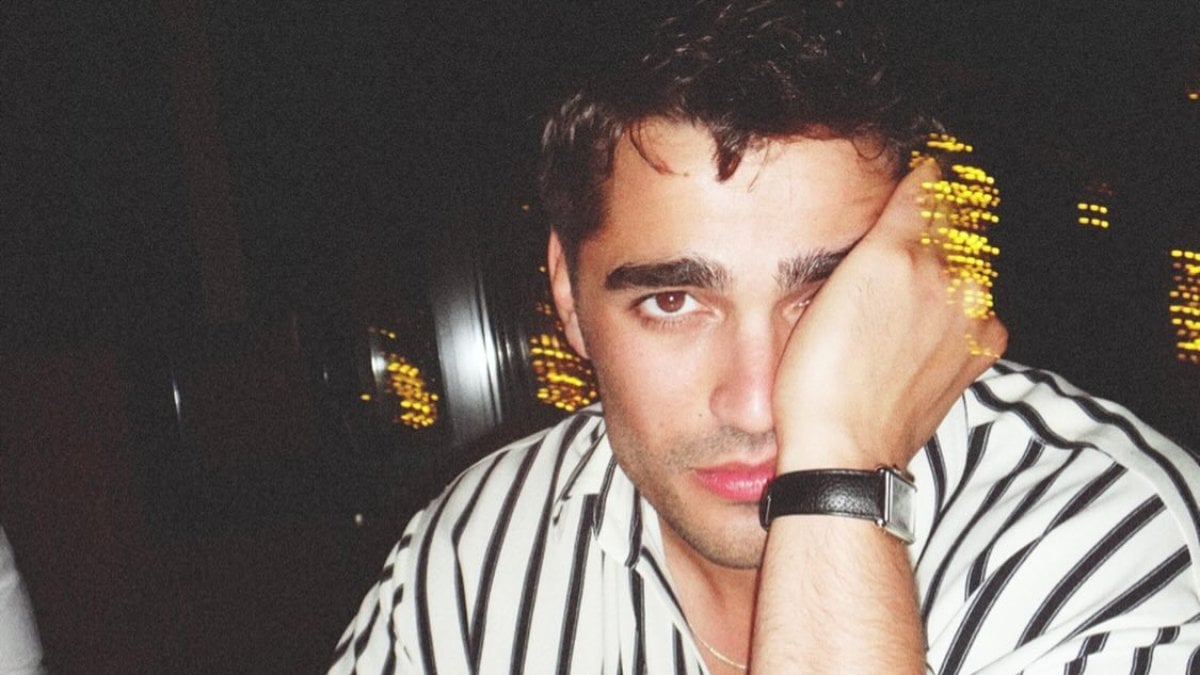 Mert Ramazan Demir’in son paylaşımı hayranlarını korkuttu! “Birinci kattan, camdan atladım”