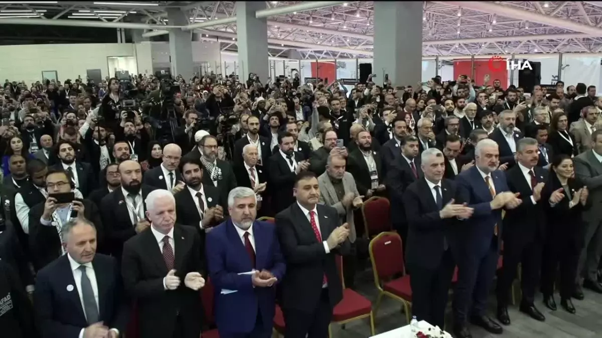 Cumhurbaşkanı Erdoğan: “Demokrasi ve insan hakları nutukları çeken ülkeler, katliamları ve soykırımı durdurmaya çalışmak yerine İsrail’e verdikleri…