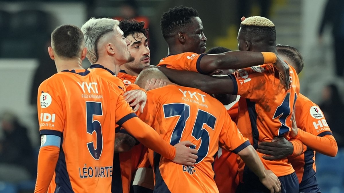 Başakşehir – Heidenheim maçının ilk 11’leri