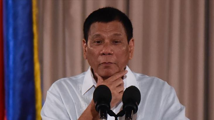 Filipinler, eski başkan Duterte’yi yakalamak için 7 bin polis görevlendirecek