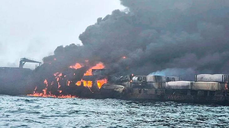 Son dakika! İngiltere açıklarında bir yük gemisi ABD petrol tankerine çarptı: Çok sayıda yaralı!